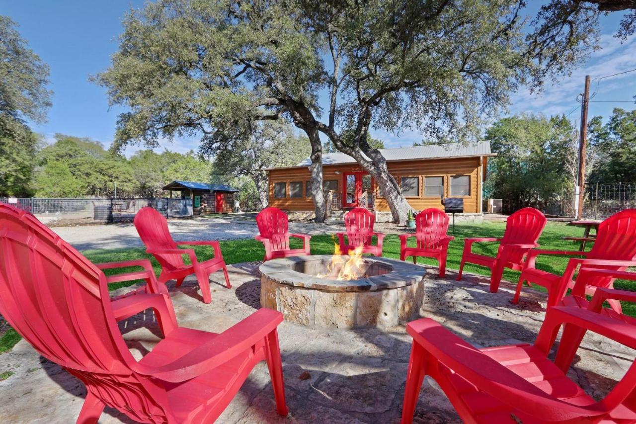 Log And Suites- Unit 4 Hébergement de vacances Wimberley