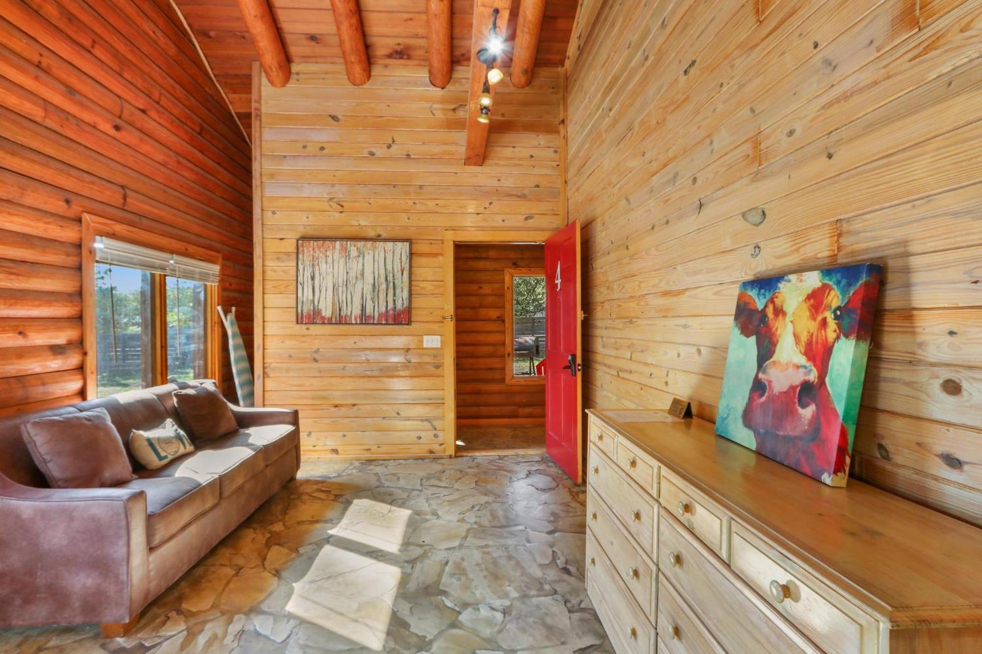 Log And Suites- Unit 4 Holiday home *