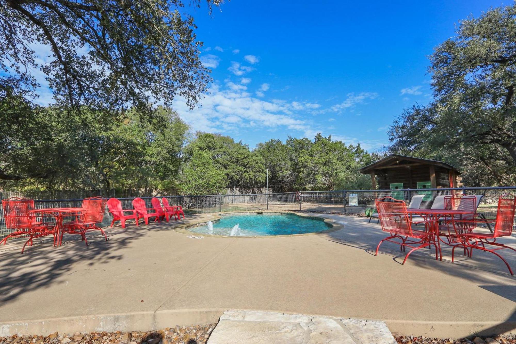 Holiday home Log And Suites- Unit 4 *